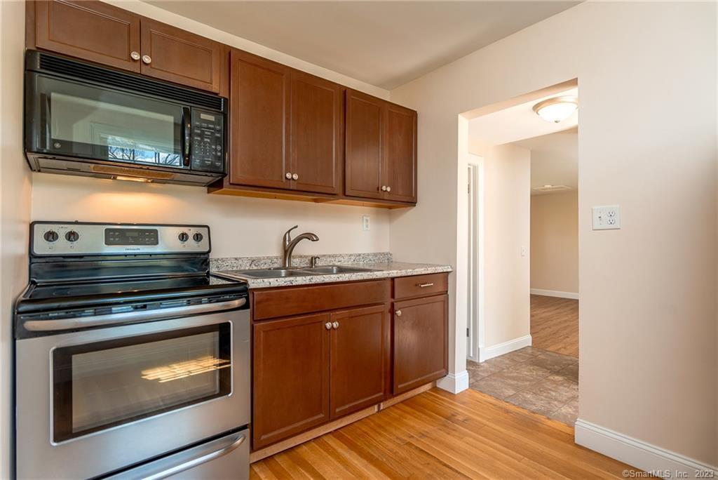 Killingly, Connecticut 06239, United States, 1 Bedroom Bedrooms, ,1 BathroomBathrooms,Residential,Active,183842