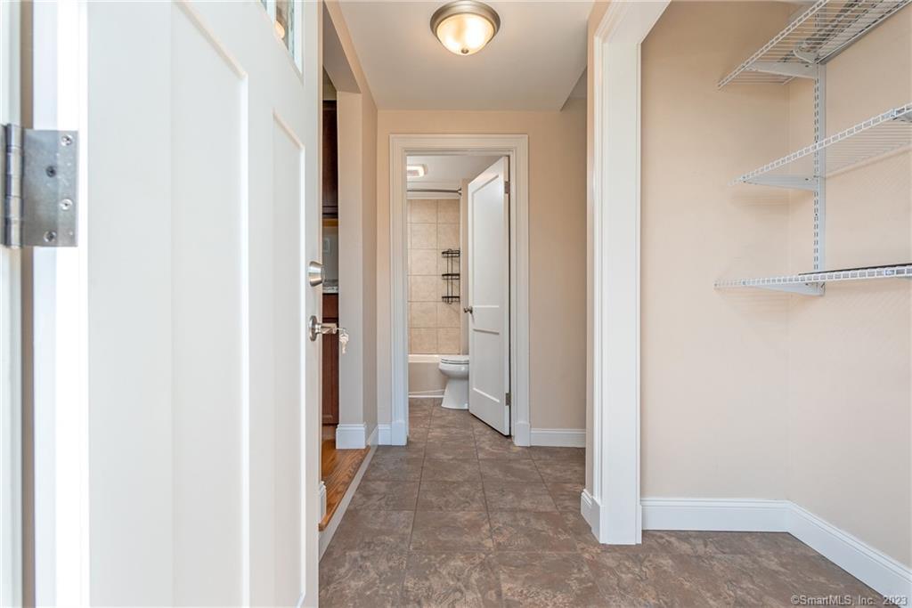 Killingly, Connecticut 06239, United States, 1 Bedroom Bedrooms, ,1 BathroomBathrooms,Residential,Active,183842