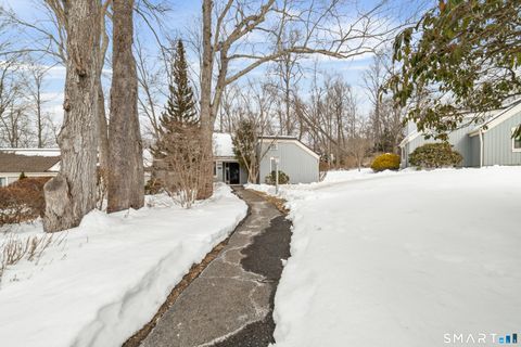 Tiny photo for 972 Heritage Village #B, Southbury, CT 06488 (MLS # 24154574)