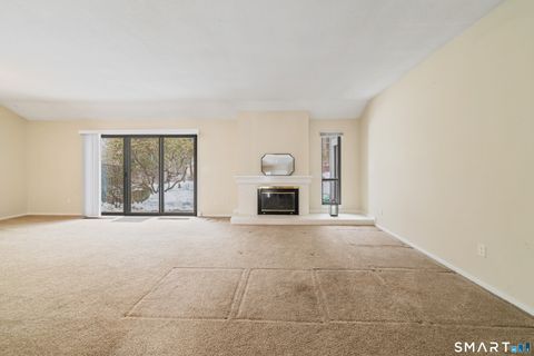 Tiny photo for 972 Heritage Village #B, Southbury, CT 06488 (MLS # 24154574)