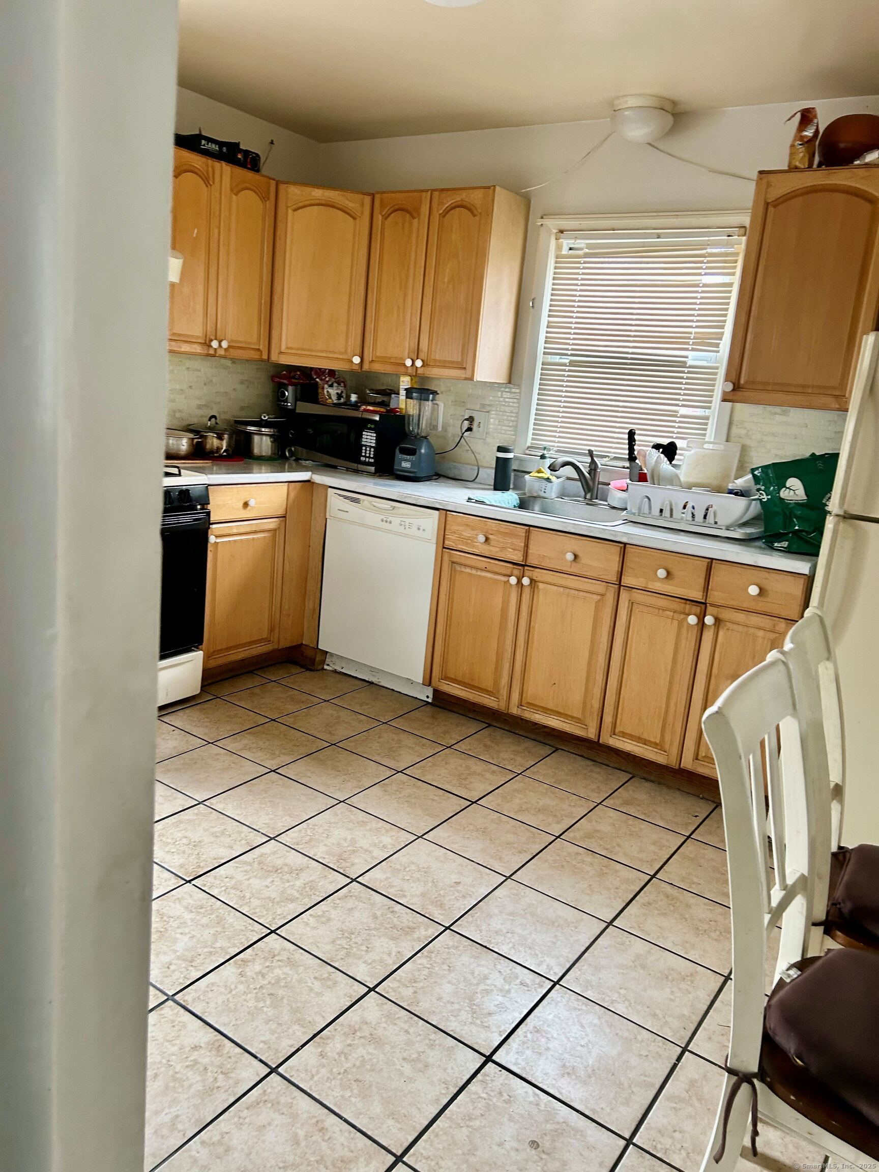888 Platt Street, Bridgeport, Connecticut image 3