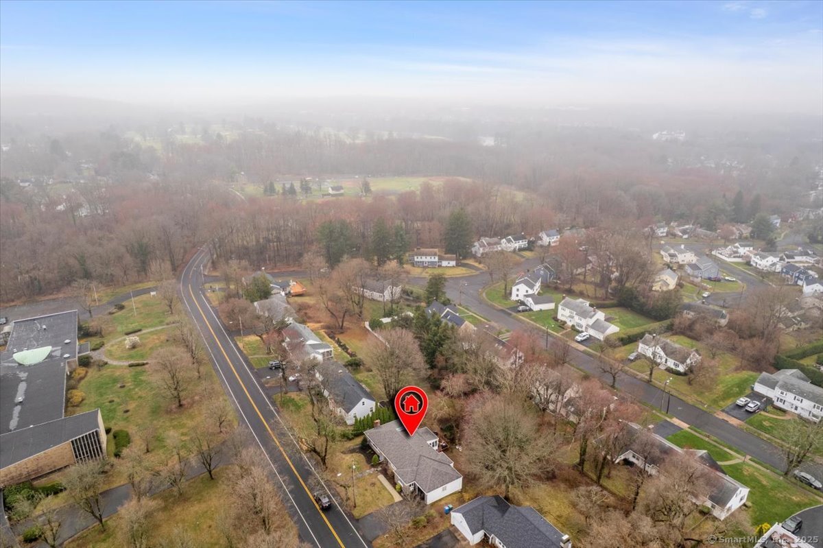 812 Ridge Road, Hamden, Connecticut image 37