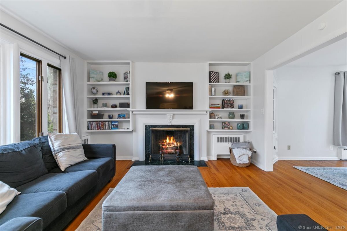 812 Ridge Road, Hamden, Connecticut image 5