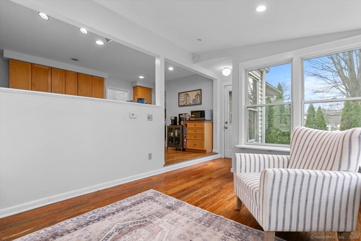 812 Ridge Road, Hamden, Connecticut image 17