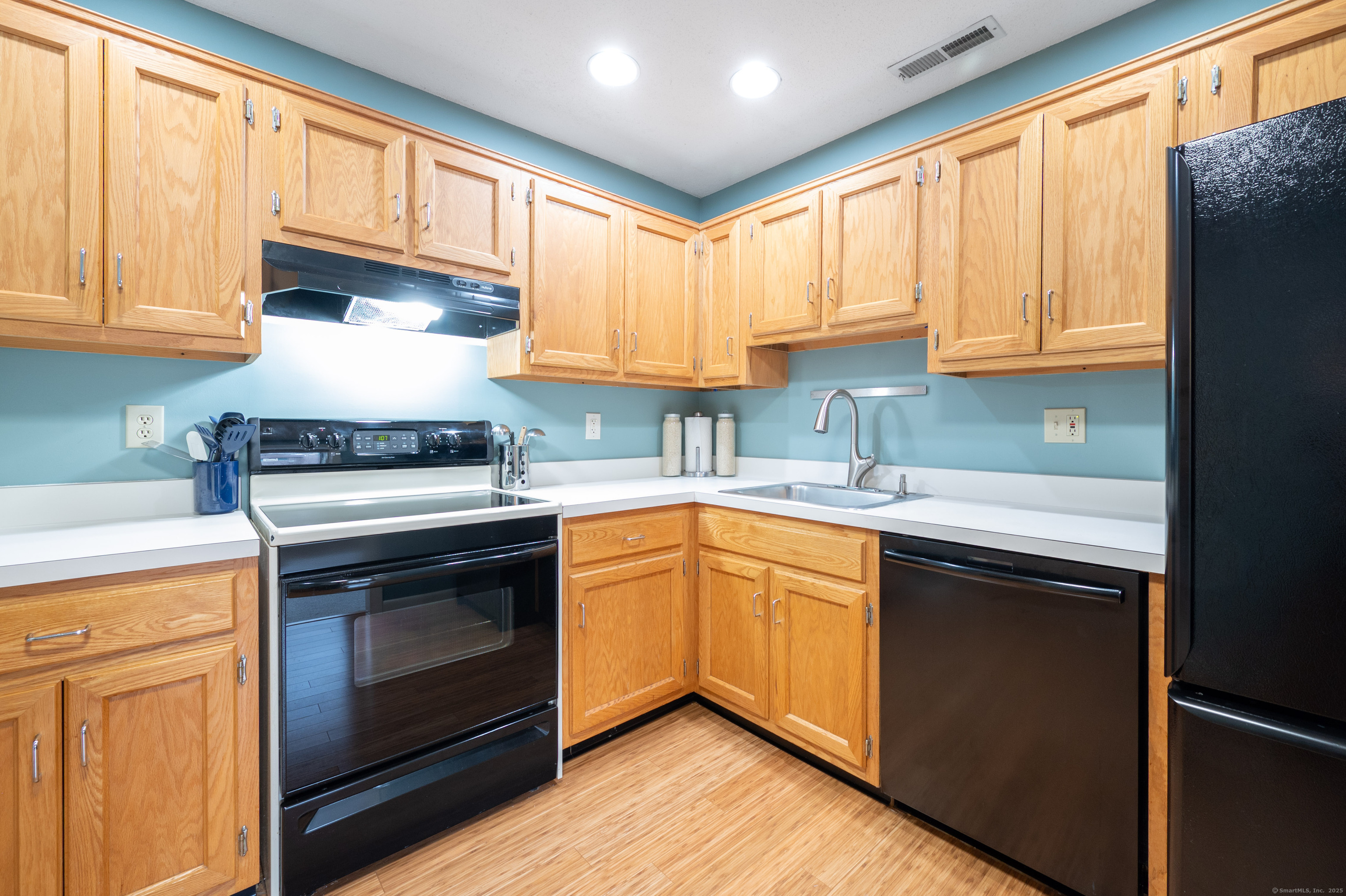 166 Old Brookfield Road #23-6, Danbury, Connecticut image 21