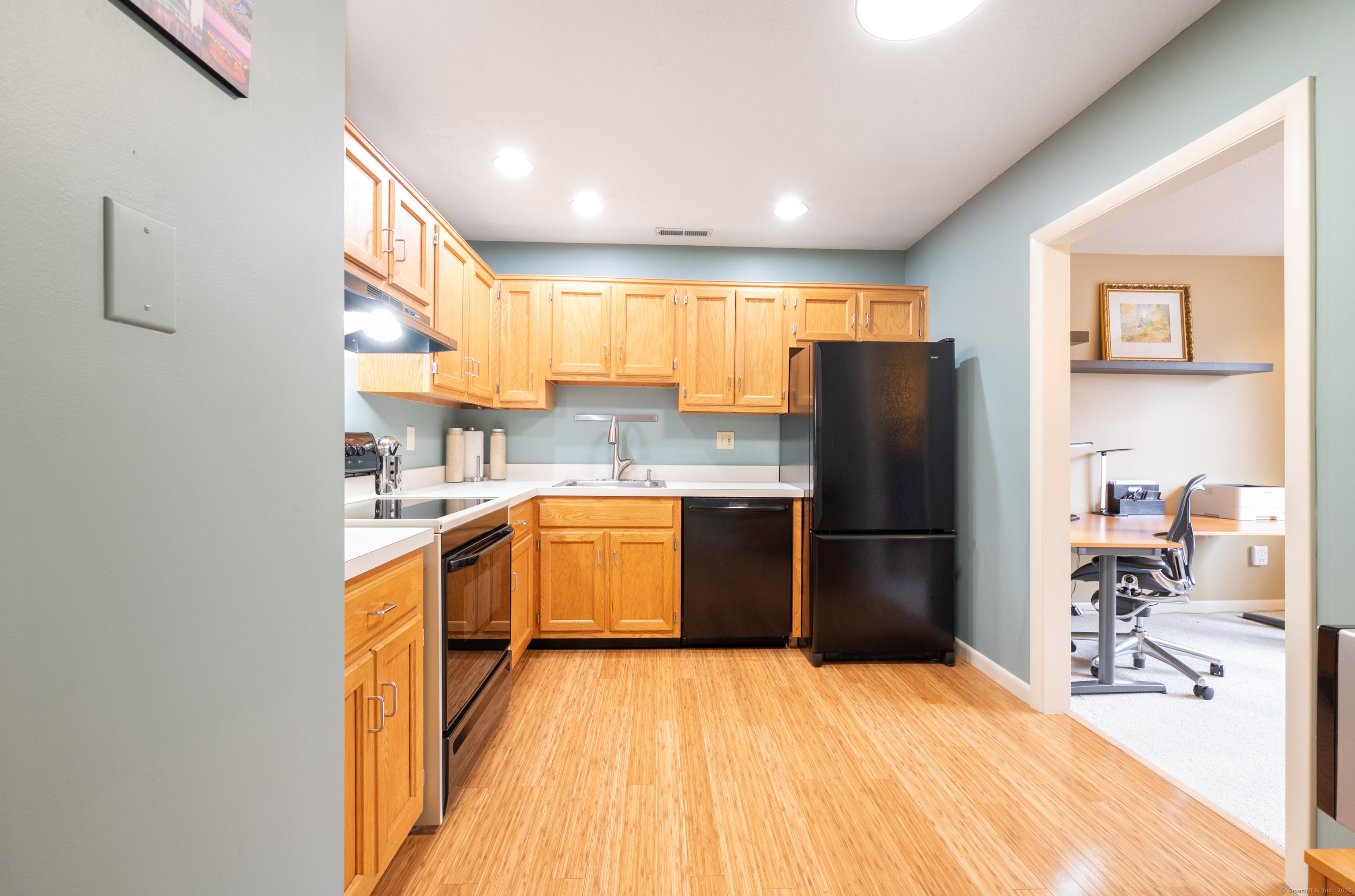 166 Old Brookfield Road #23-6, Danbury, Connecticut image 18