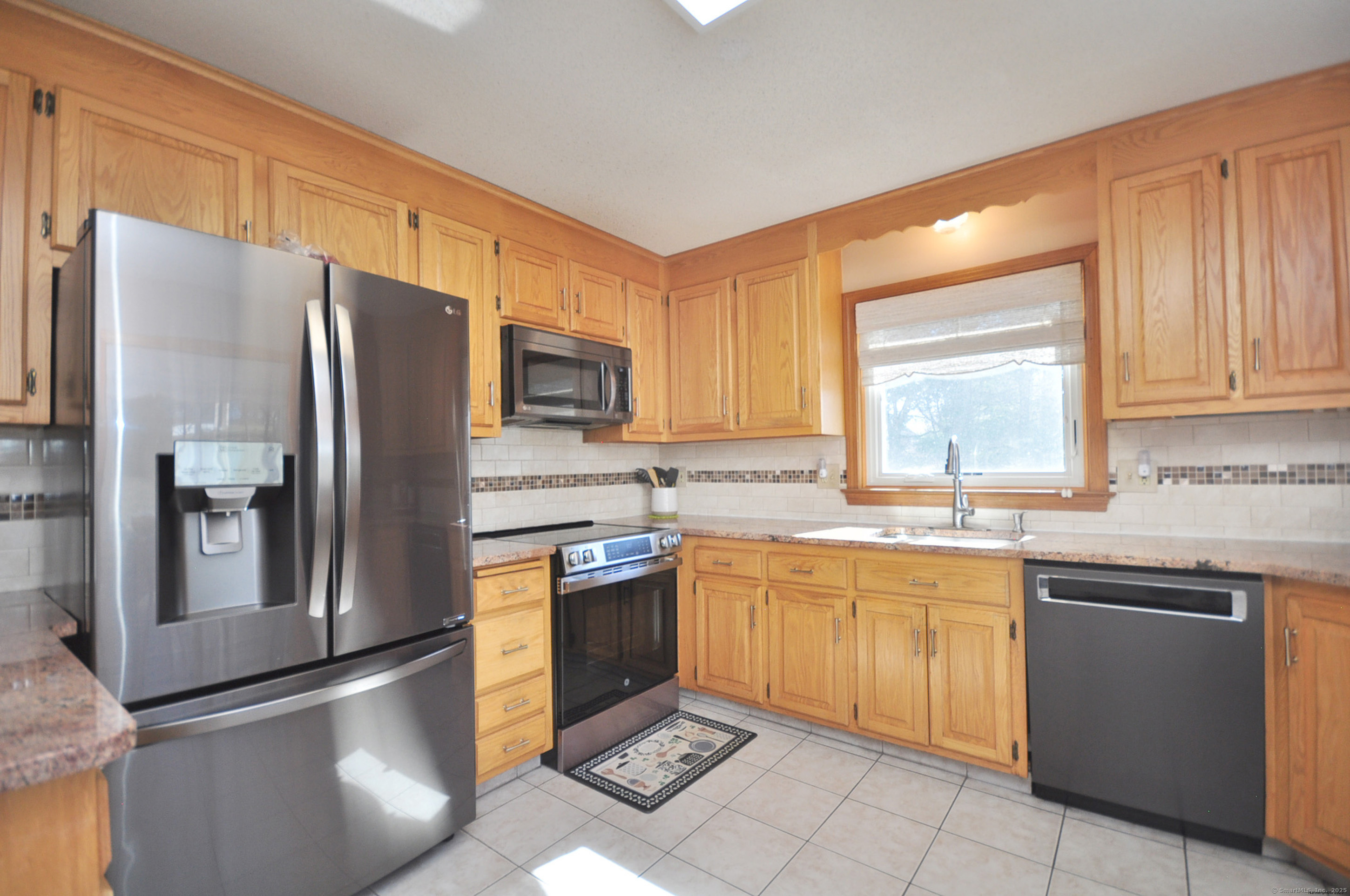 119 Old Cider Mill Road, Bristol, Connecticut image 26