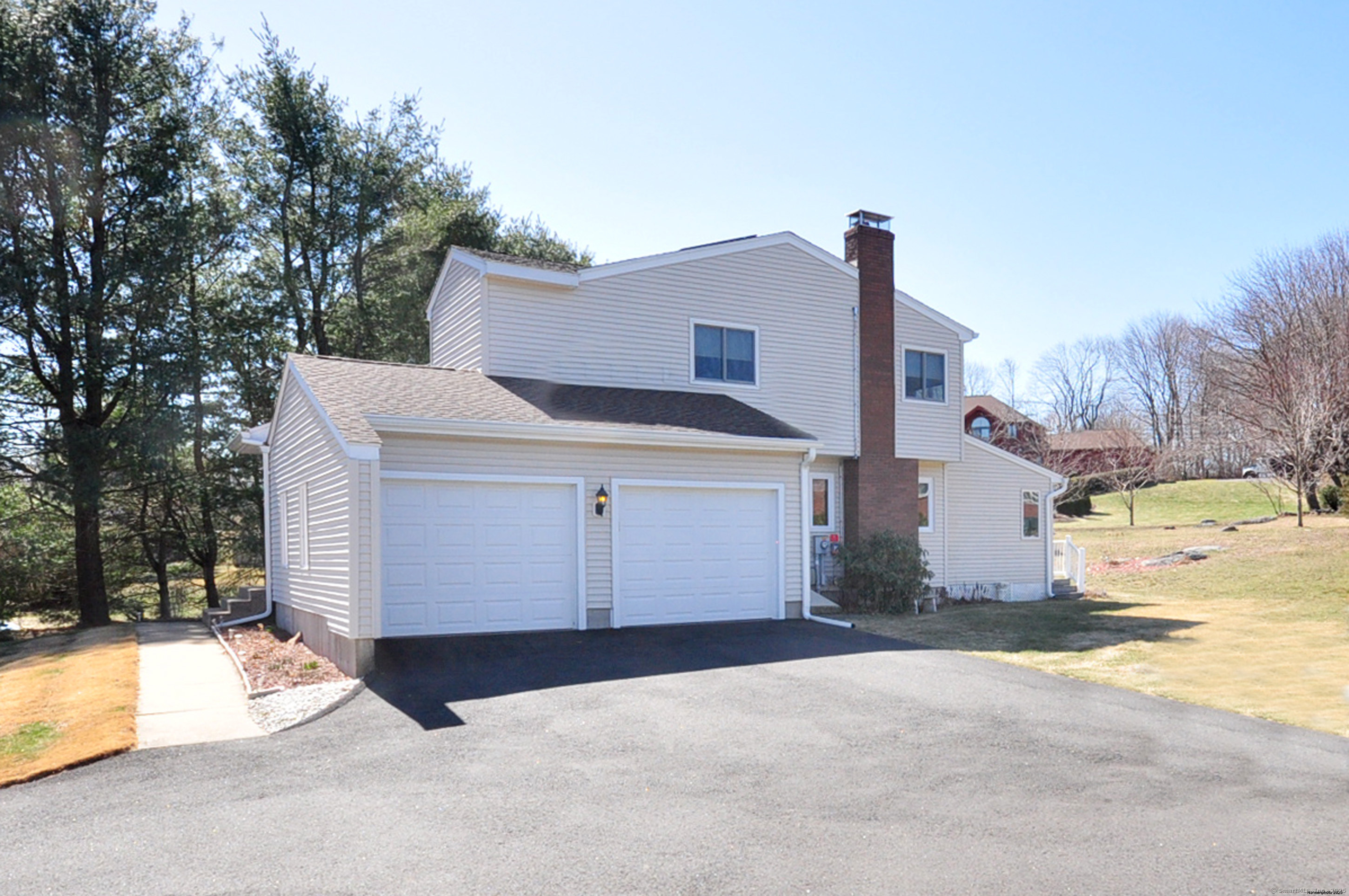 119 Old Cider Mill Road, Bristol, Connecticut image 3