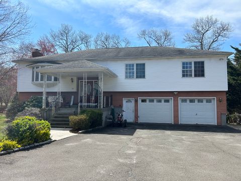 20 Charlene Drive Naugatuck CT 06770