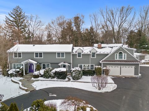 38 Tommys Lane New Canaan CT 06840