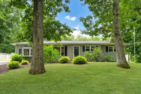 90 Cedar Hill Road Guilford CT 06437