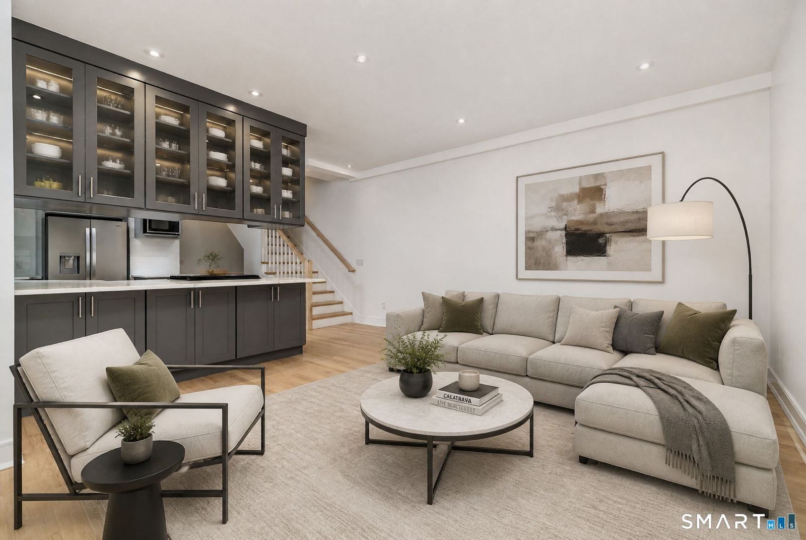 1911 Summer Street 2