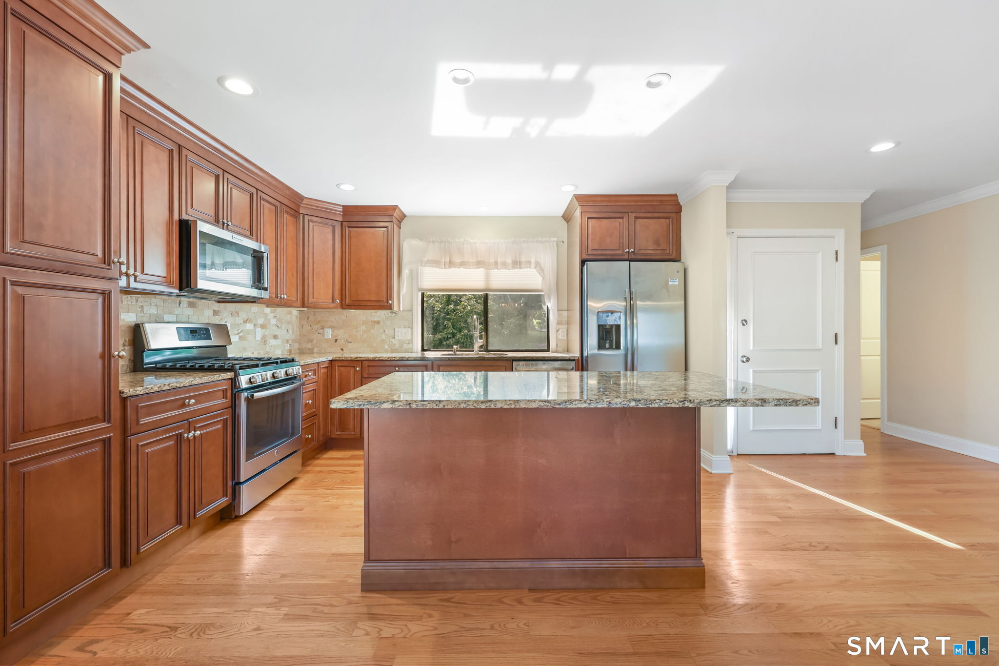 615 Cherokee Lane A