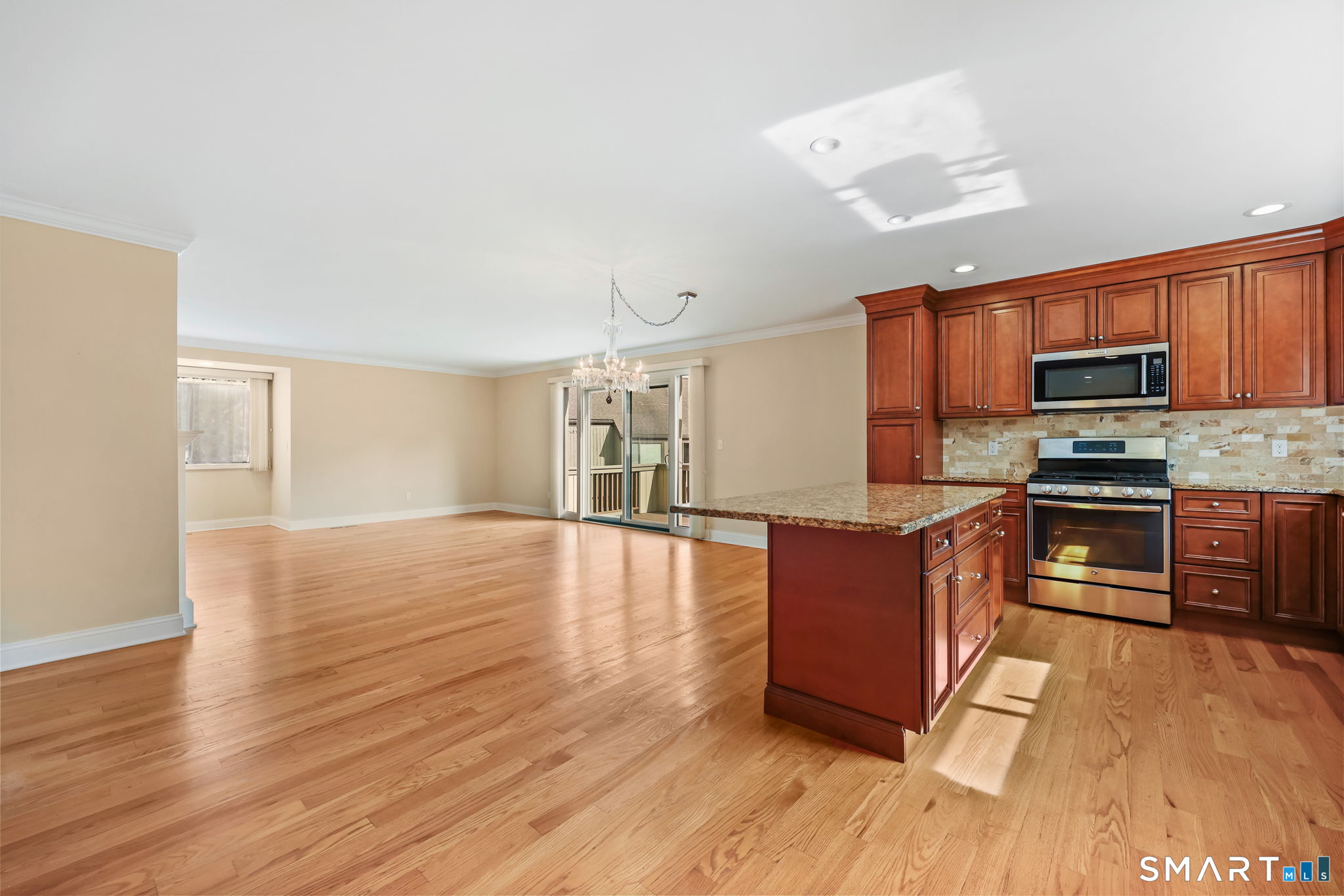 615 Cherokee Lane A