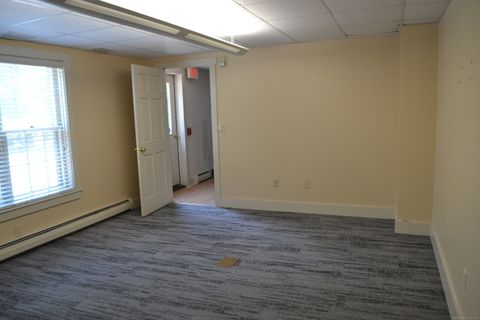 Tiny photo for 128 Garden Street #B-1, Farmington, CT 06032 (MLS # 170621286)