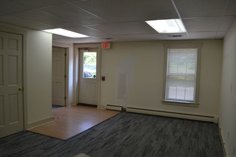 Tiny photo for 128 Garden Street #B-1, Farmington, CT 06032 (MLS # 170621286)