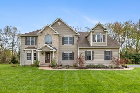 Photo of 7 Smith Farm Road, Cromwell, CT 06416 (MLS # 24015238)
