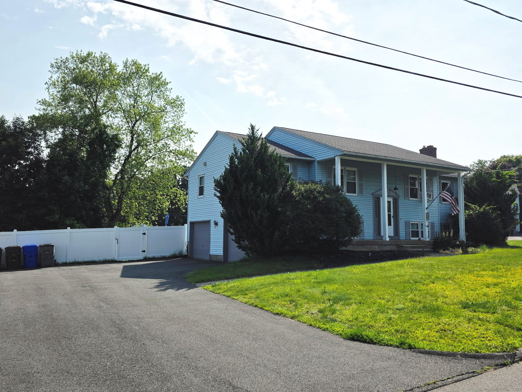 Property for Sale at Teach Street, Enfield, Connecticut - Bedrooms: 3 
Bathrooms: 2 
Rooms: 6  - $425,000