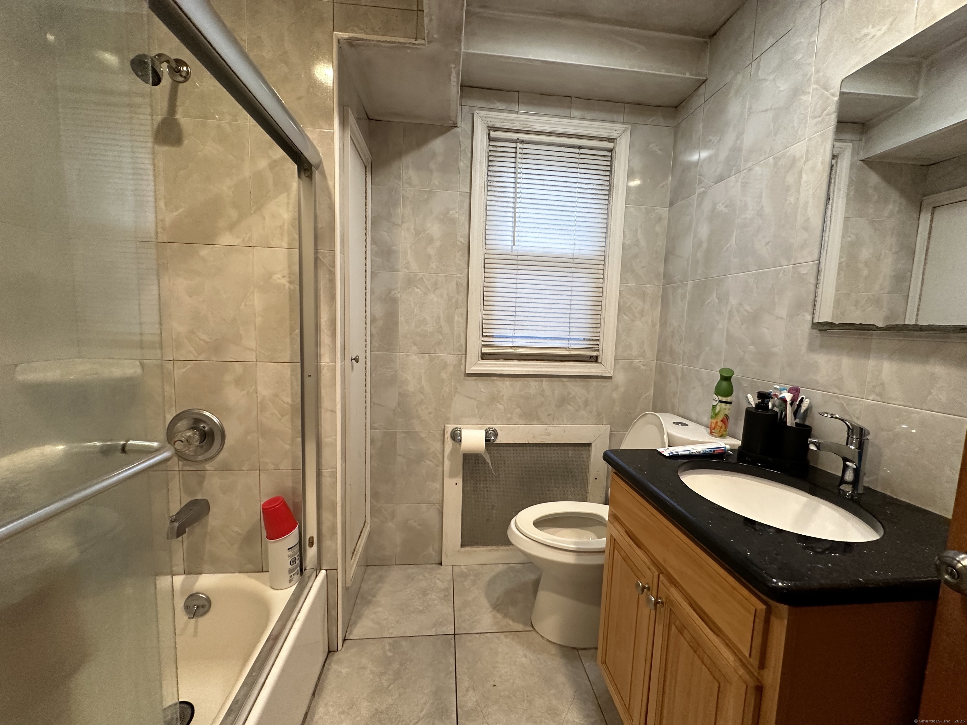 76 Byrneside Avenue, Waterbury, Connecticut image 9