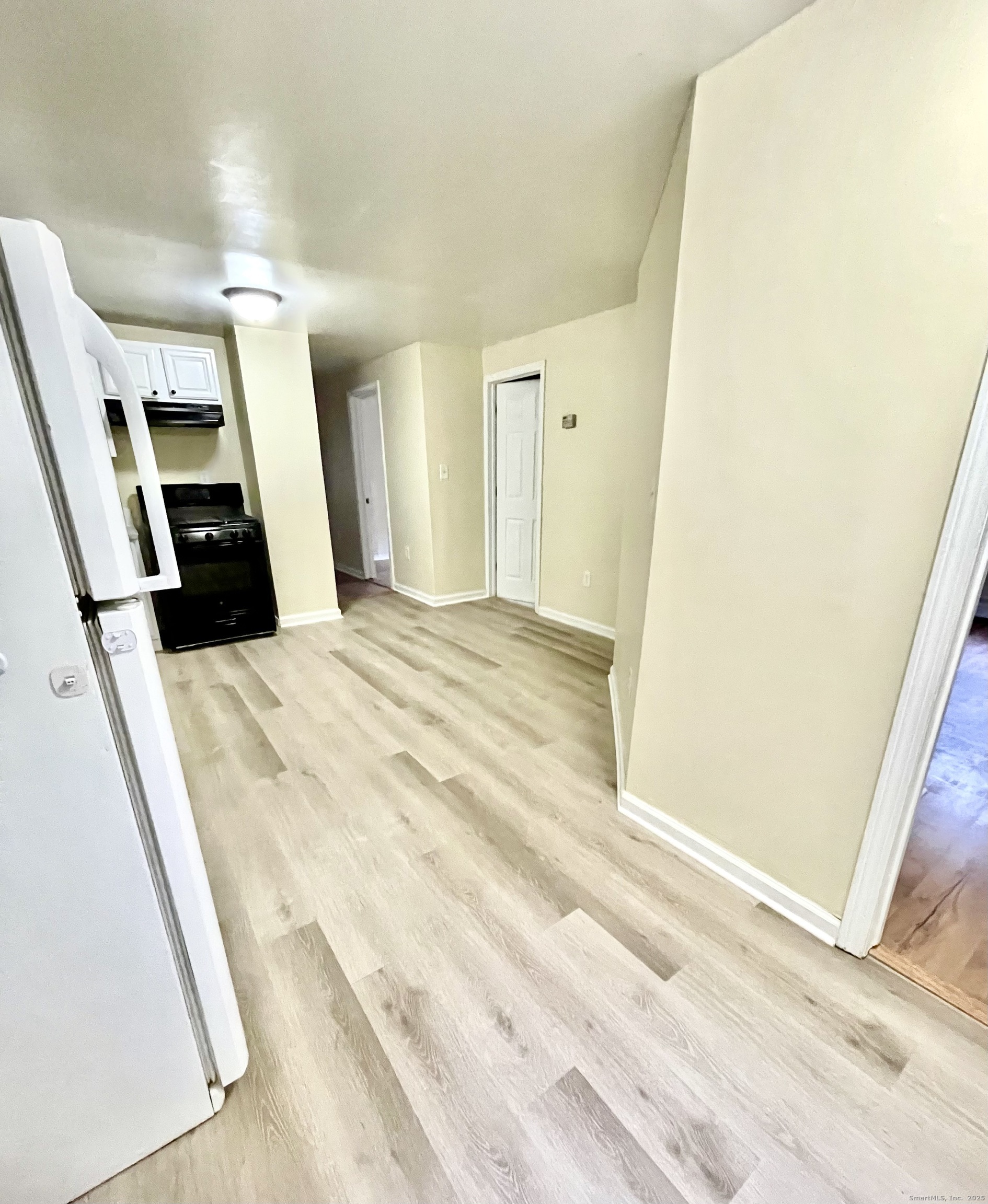 92 West Main Street 3