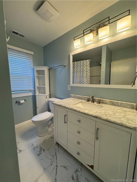 Tiny photo for 41 Nash Place #B, Norwalk, CT 06854 (MLS # 24155217)