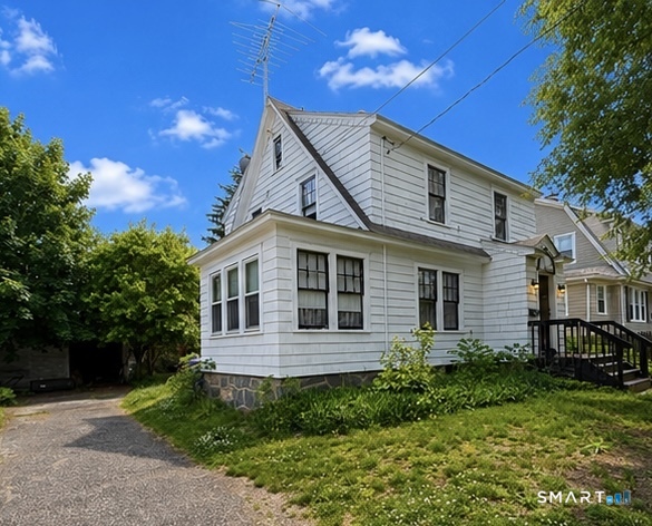 25 Essex Street