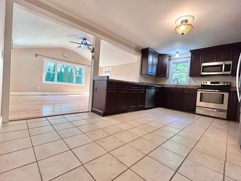 Tiny photo for 39 Virginia Road, Montville, CT 06370 (MLS # 24135635)