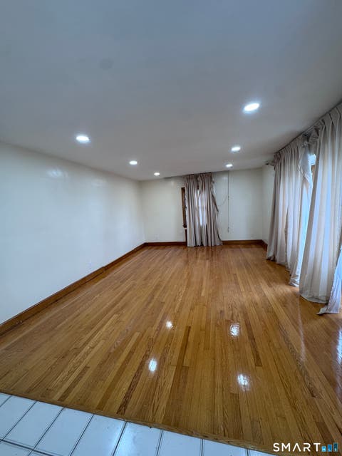 Tiny photo for 460 Congress Avenue #1, Waterbury, CT 06708 (MLS # 24187170)
