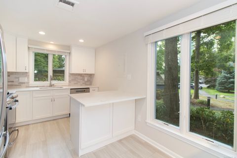 Tiny photo for 12 Castle Rock #12, Branford, CT 06405 (MLS # 24163719)