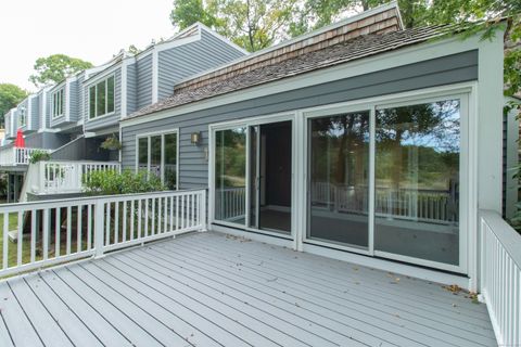 Tiny photo for 12 Castle Rock #12, Branford, CT 06405 (MLS # 24163719)