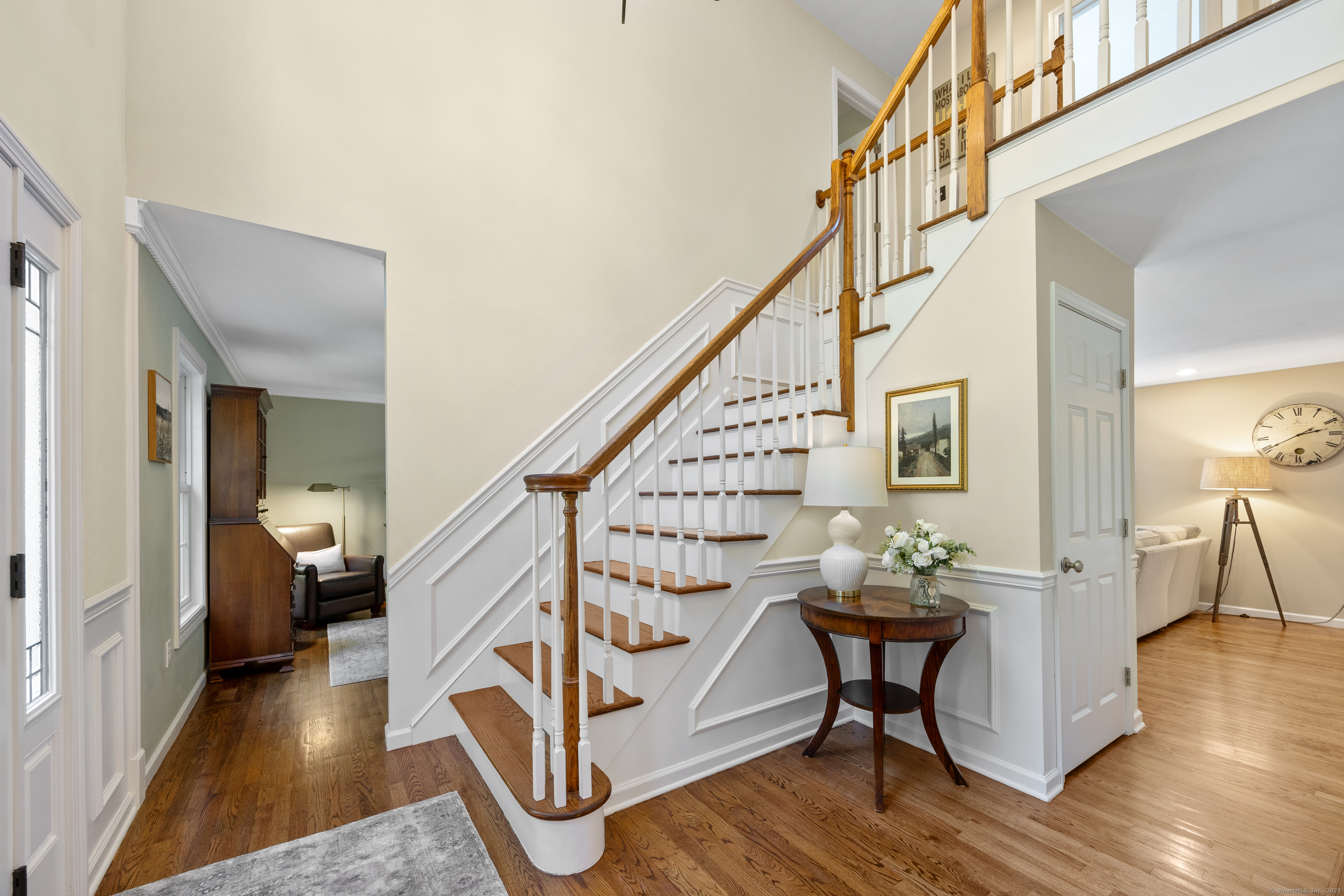 31 Nathan Hale Court