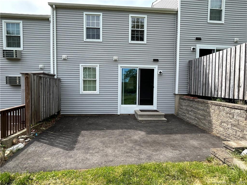 Photo 10 of 31 of 12 Lakeside Drive M townhome