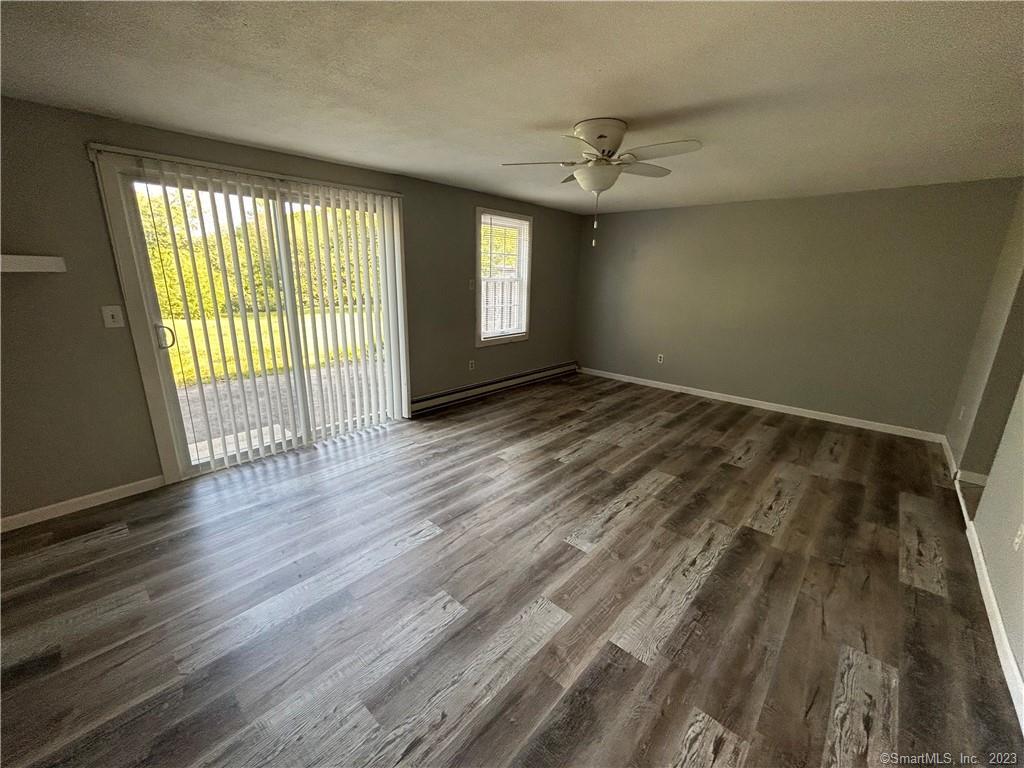 Photo 8 of 31 of 12 Lakeside Drive M townhome