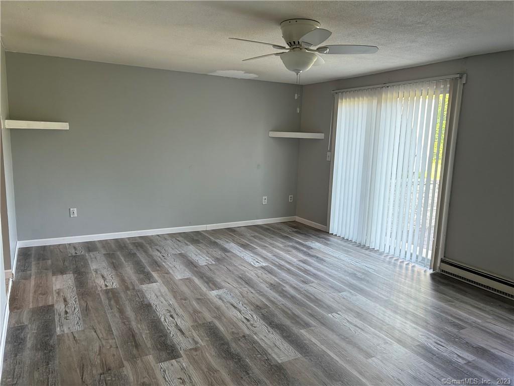 Photo 9 of 31 of 12 Lakeside Drive M townhome