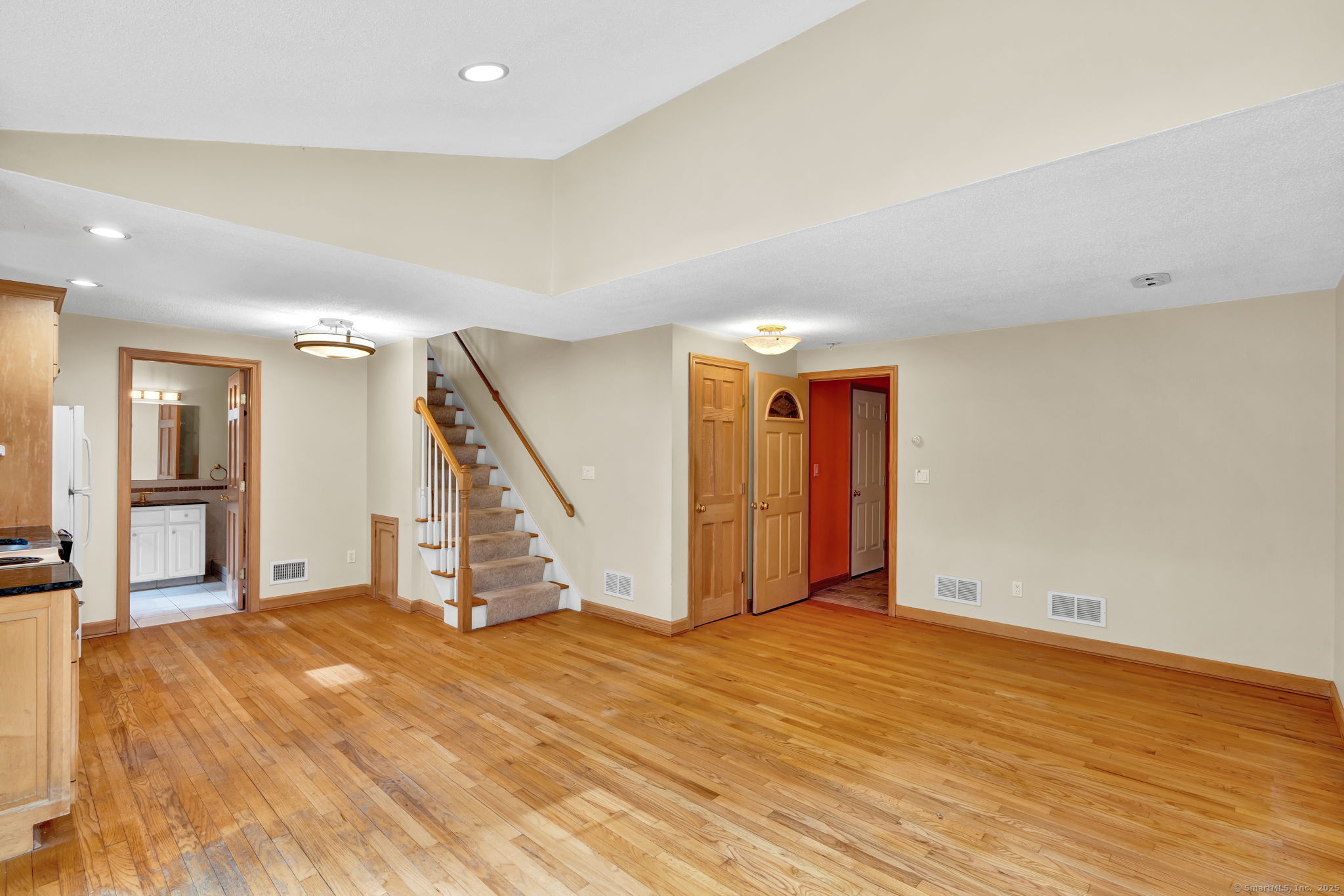 15 Smokey Ridge Road, Simsbury, Connecticut image 24