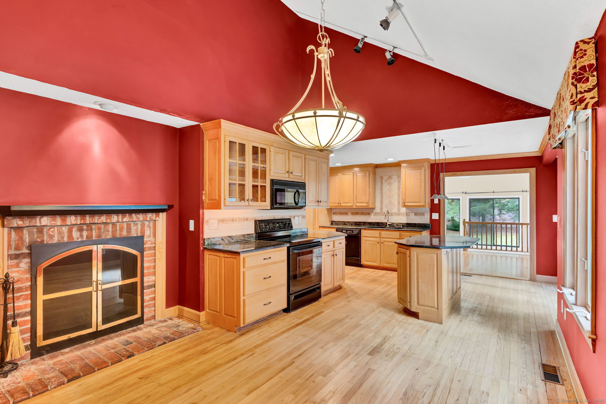 15 Smokey Ridge Road, Simsbury, Connecticut image 7