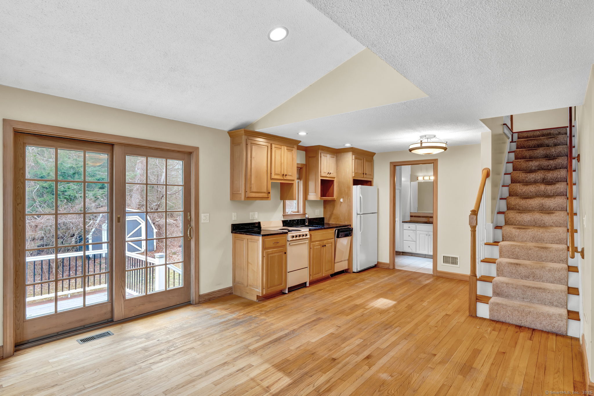 15 Smokey Ridge Road, Simsbury, Connecticut image 23