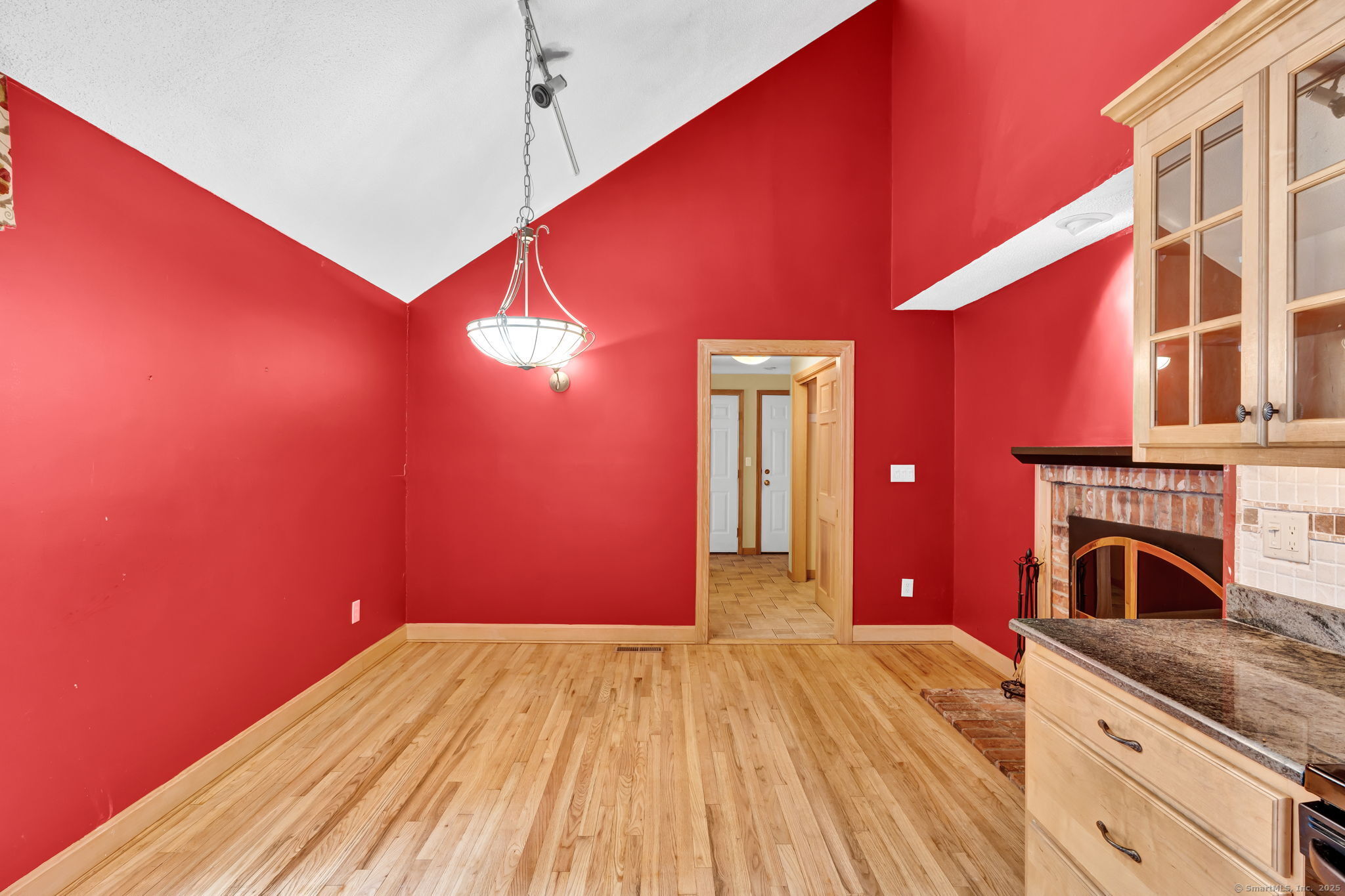 15 Smokey Ridge Road, Simsbury, Connecticut image 5