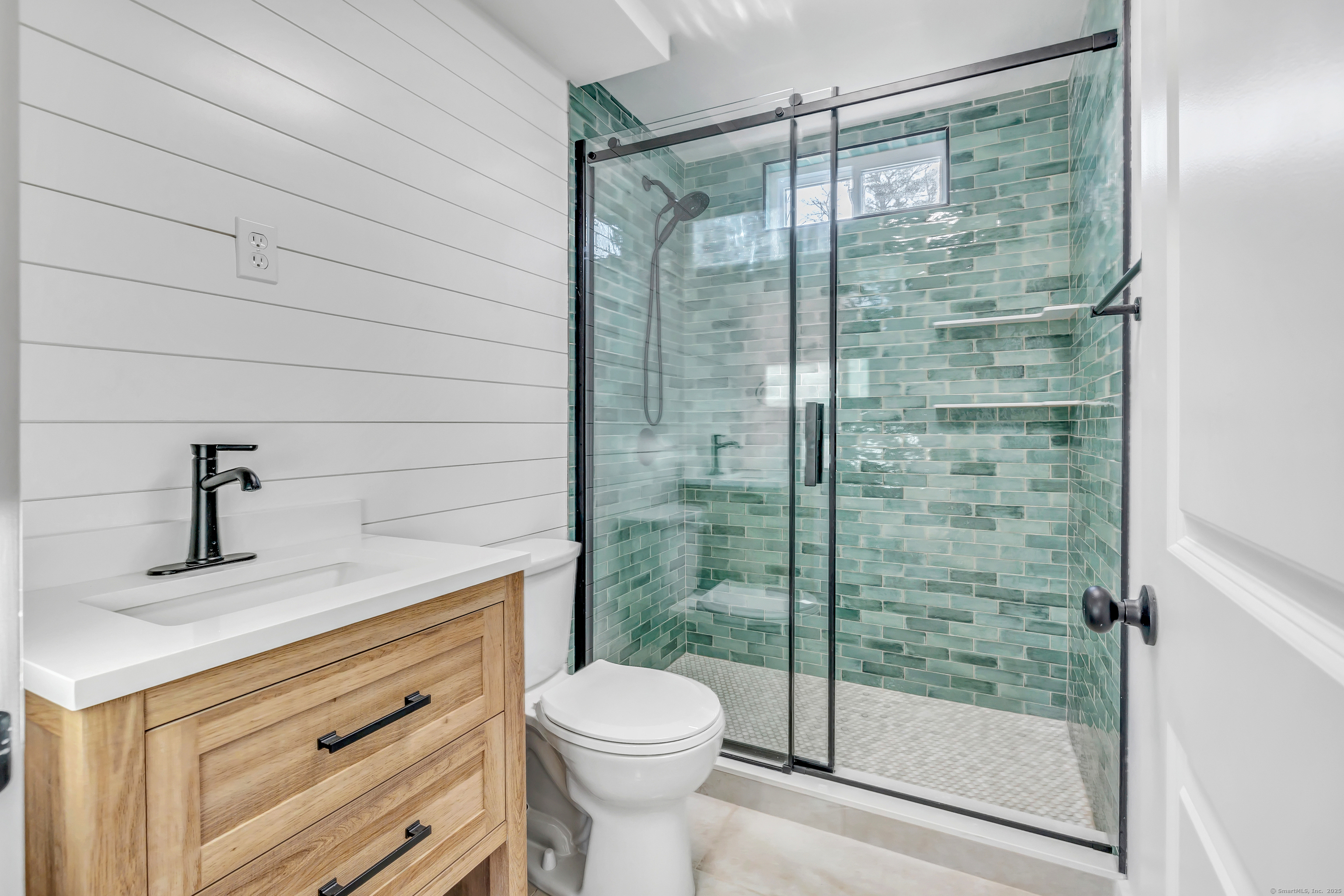 17 Pequot Avenue, North Haven, Connecticut image 13