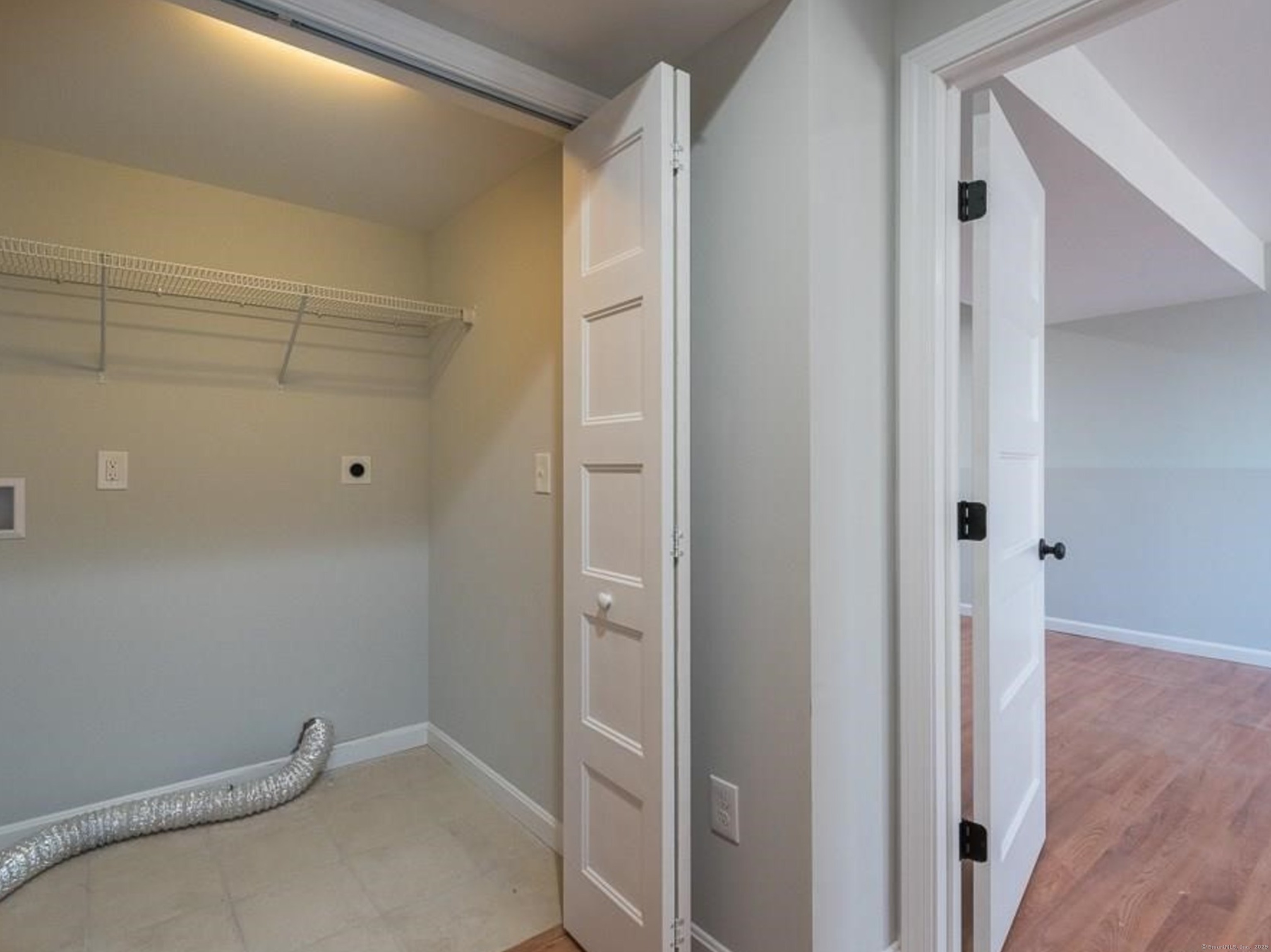 1125 E Lake Road, Montville, Connecticut image 13