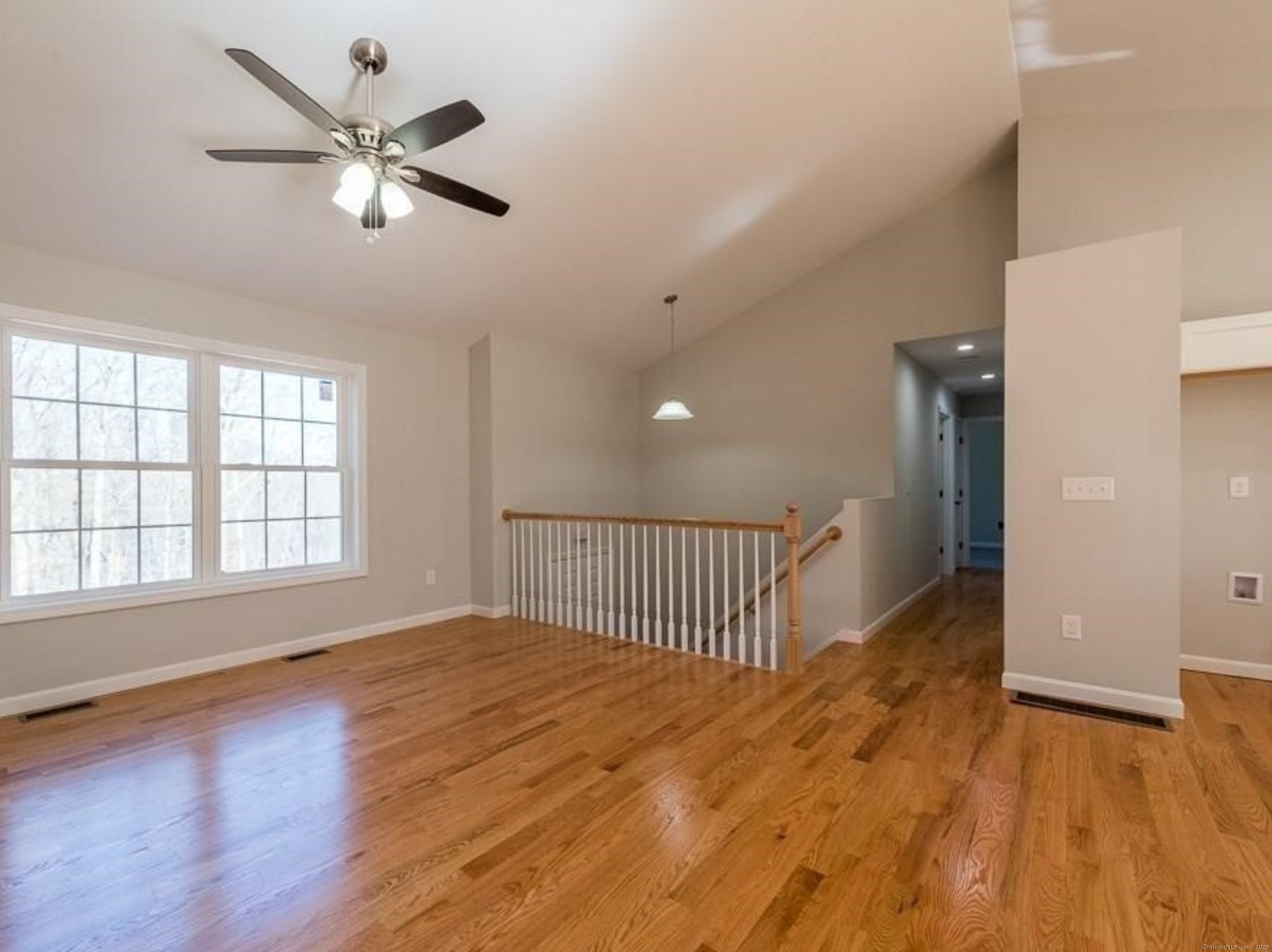 1125 E Lake Road, Montville, Connecticut image 3