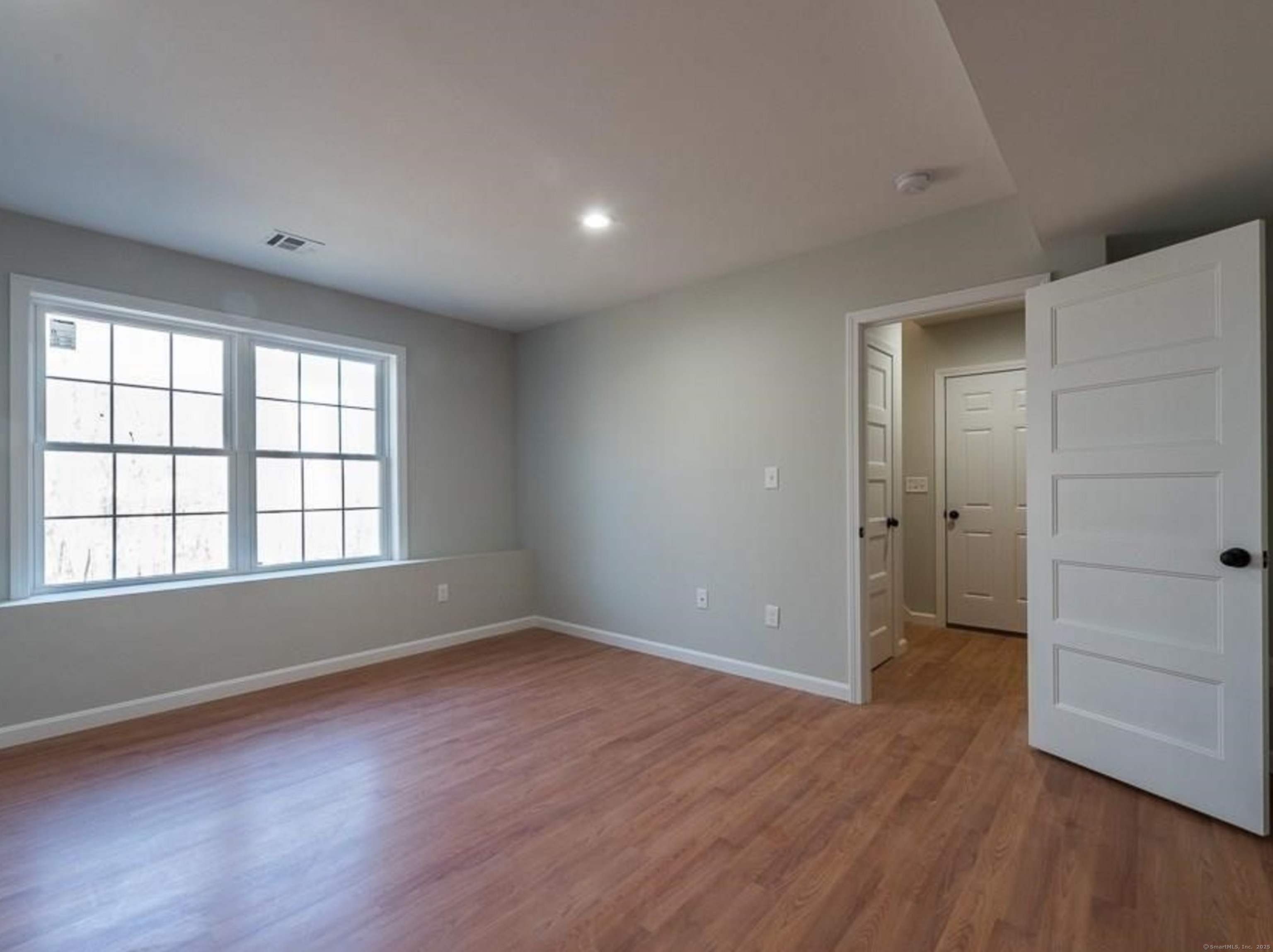 1125 E Lake Road, Montville, Connecticut image 23