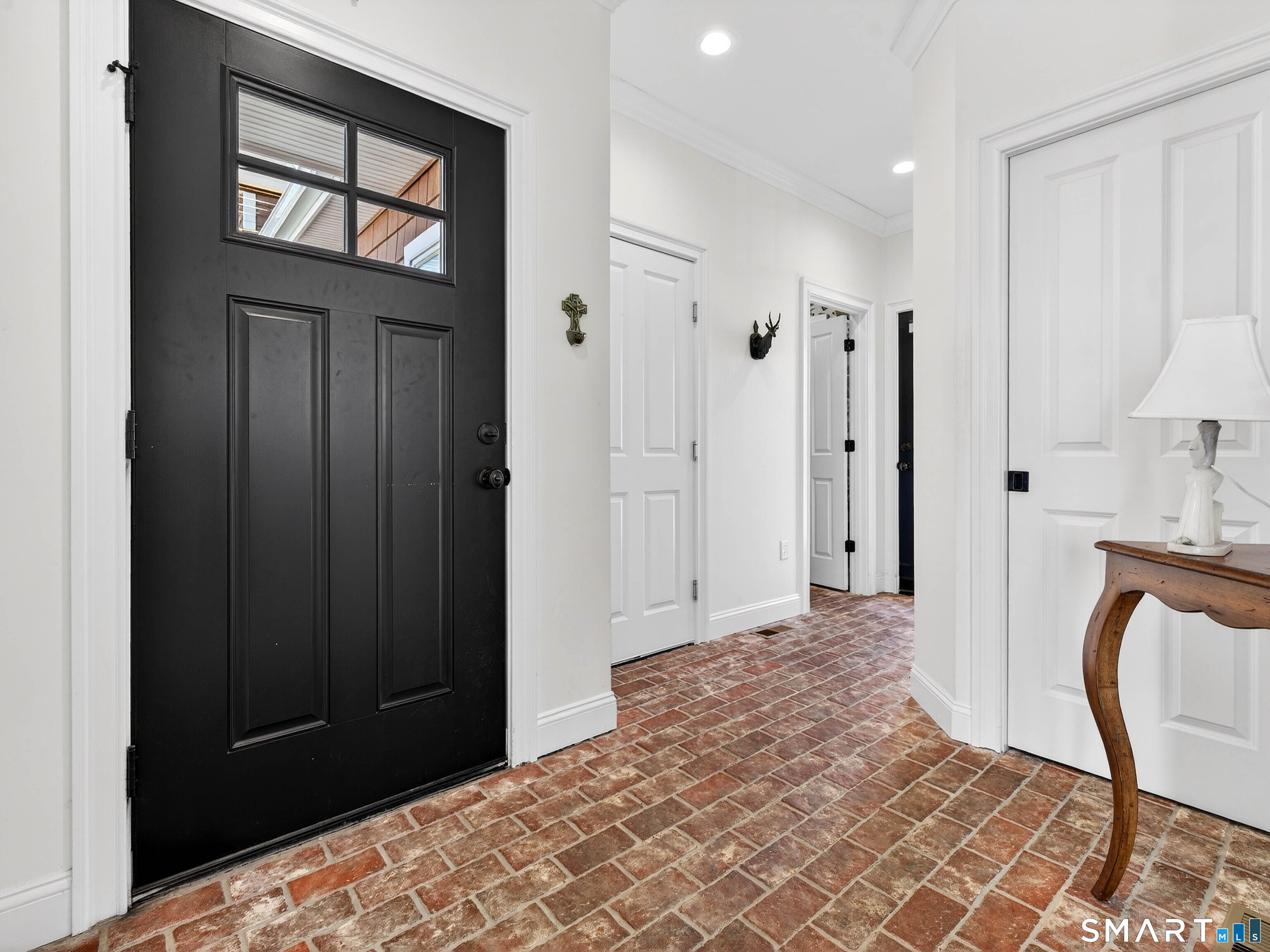 77 Masons Island Road