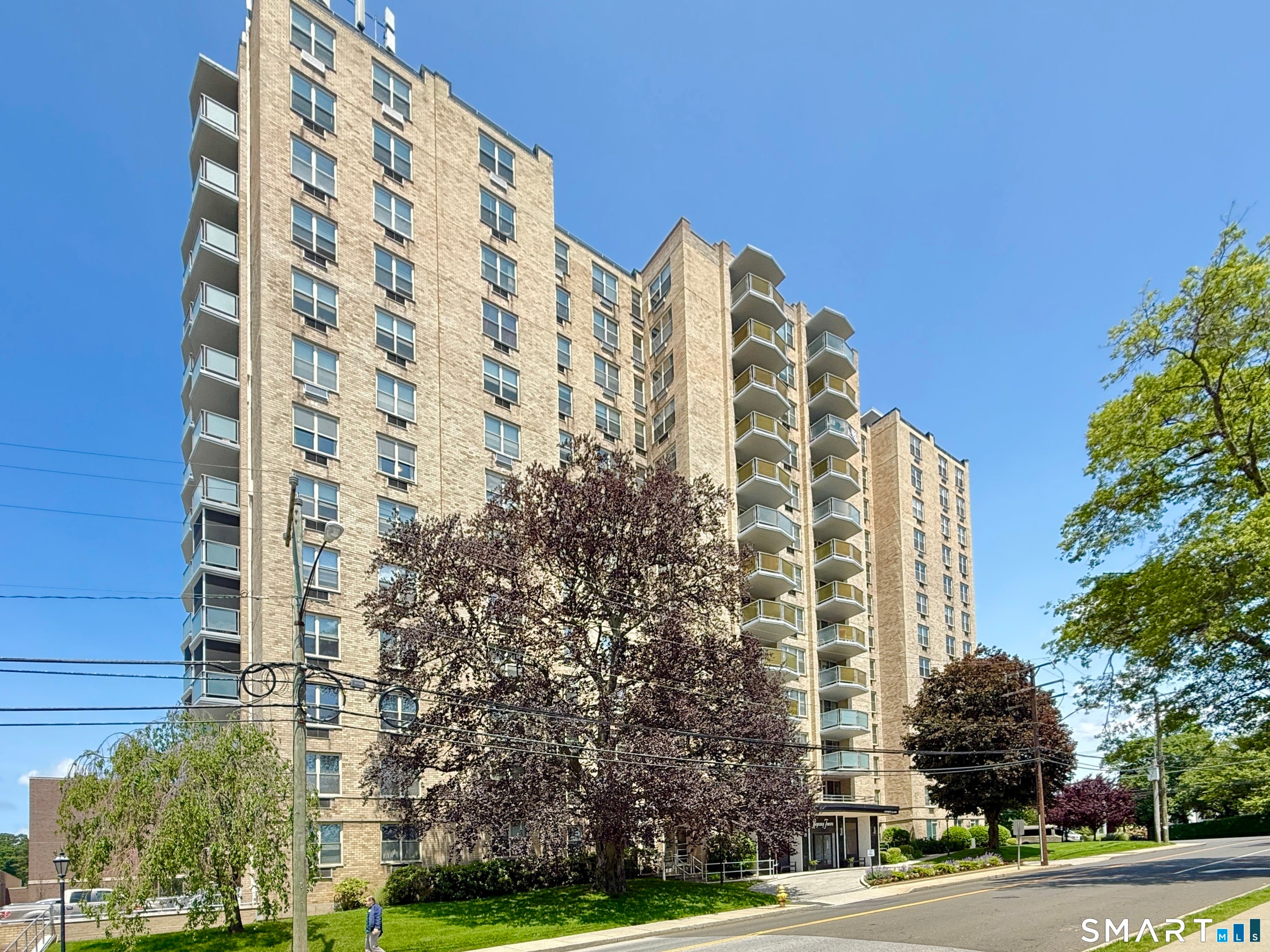 1 Strawberry Hill Court 1A