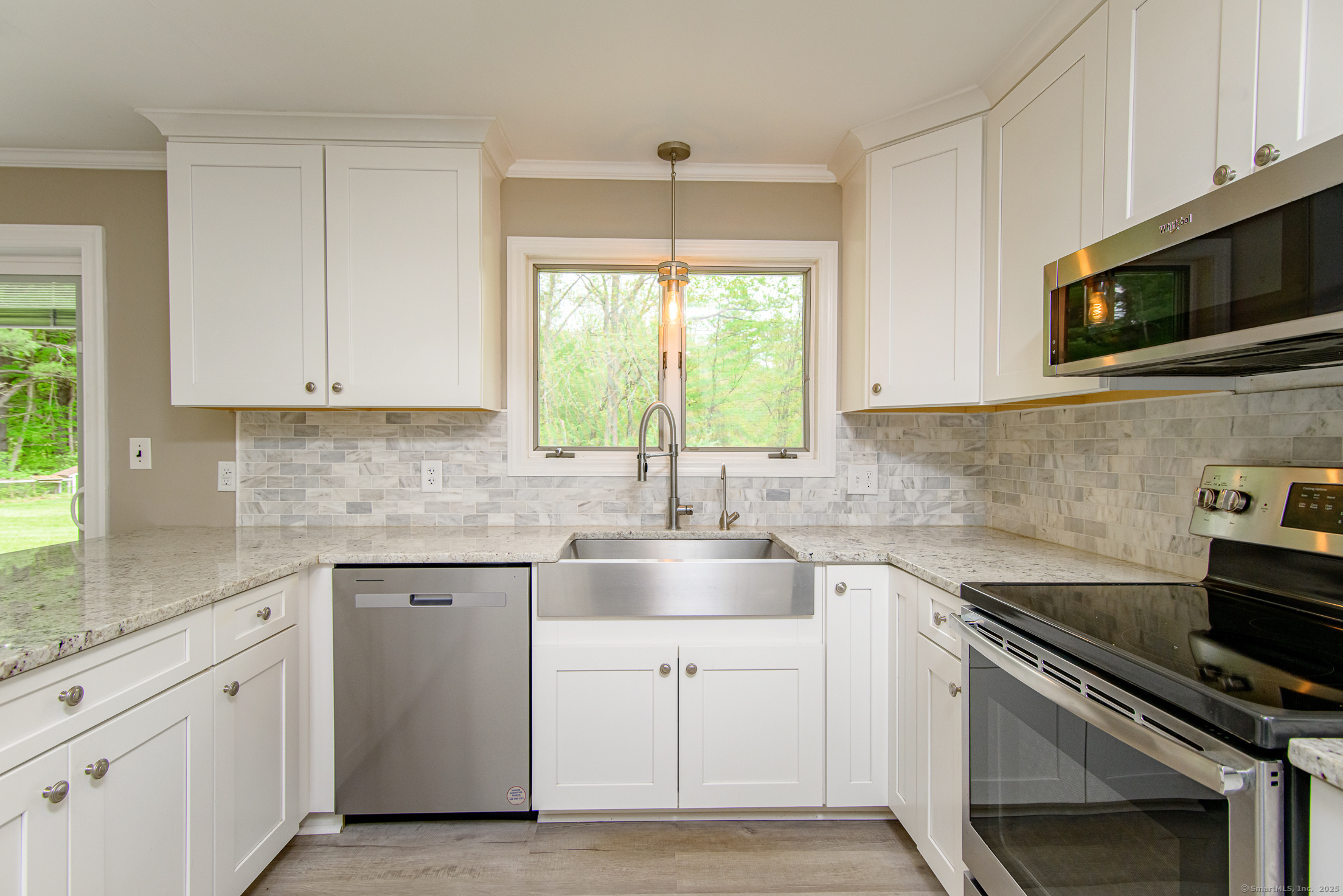 617 Liberty Highway, Putnam, Connecticut image 15