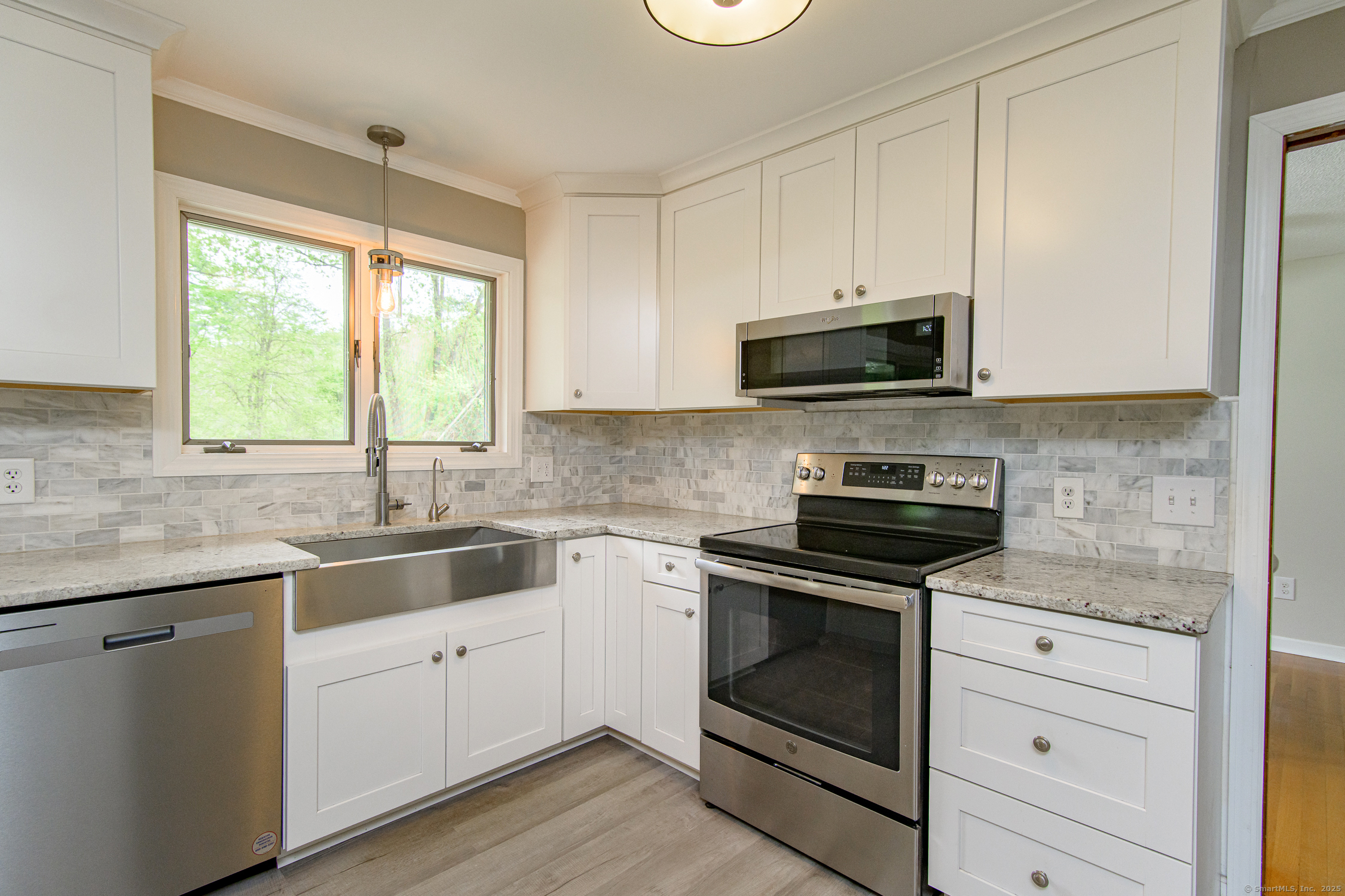 617 Liberty Highway, Putnam, Connecticut image 16