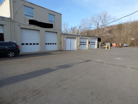 386 Danbury Road Wilton CT 06897