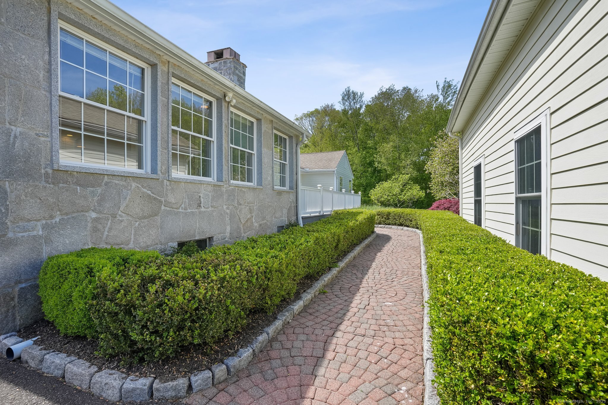762 Sport Hill Road