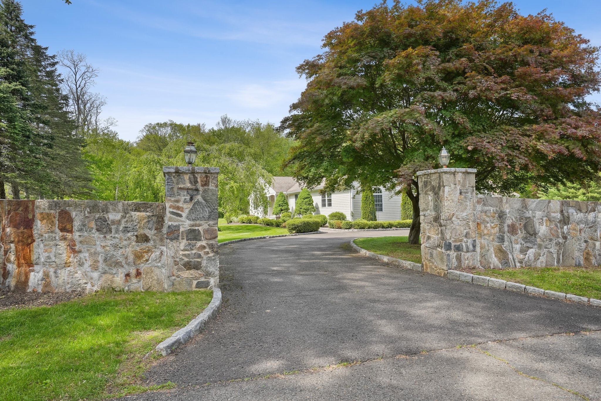 762 Sport Hill Road