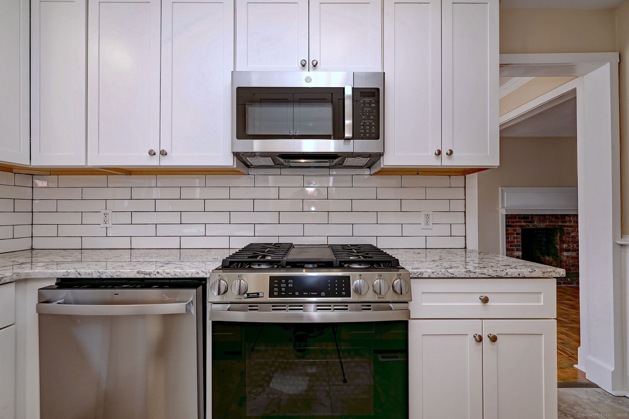 31 Carriage Path #31, Milford, Connecticut image 8